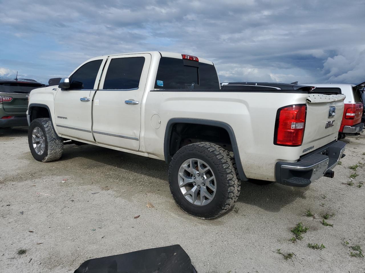 2014 GMC Sierra VIN 3GTU2VEC9EG472485 Copart auction photo, water/flood damage thumbnail 2
