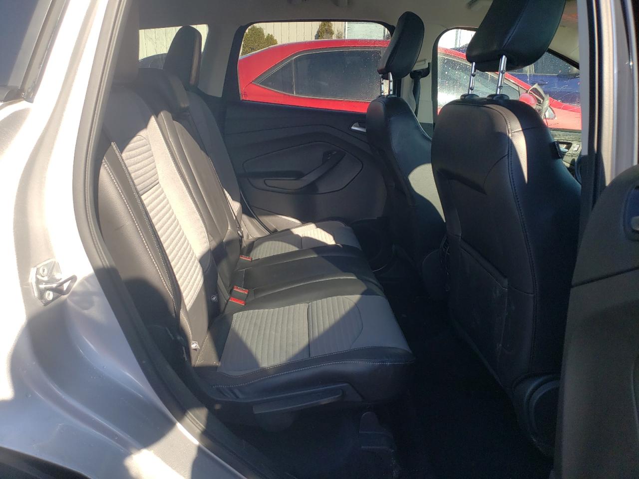 2018 Ford Escape VIN 1FMCU0GD9JUA40562 Copart auction photo, front end / side damage thumbnail 11