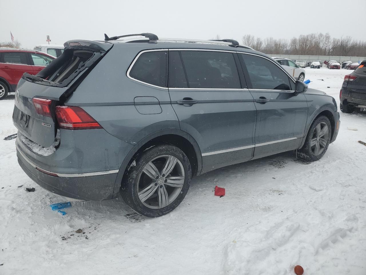 2019 Volkswagen Tiguan VIN 3VV4B7AX4KM008958 Copart auction photo, rear end / front end damage thumbnail 3