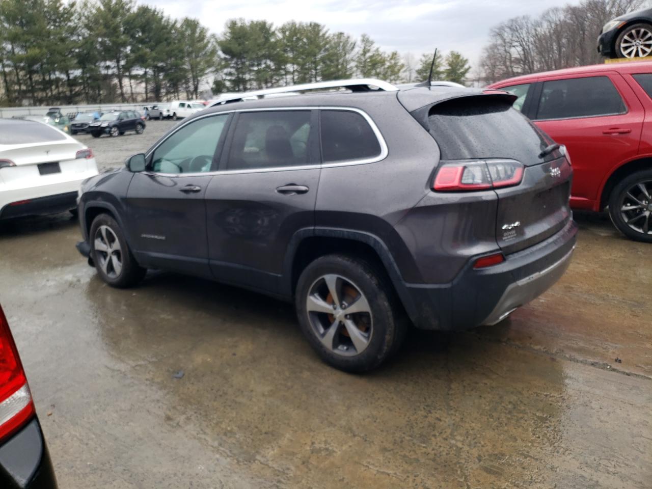 2019 Jeep Grand Cherokee VIN 1C4PJMDX4KD253425 Copart auction photo, front end damage thumbnail 2