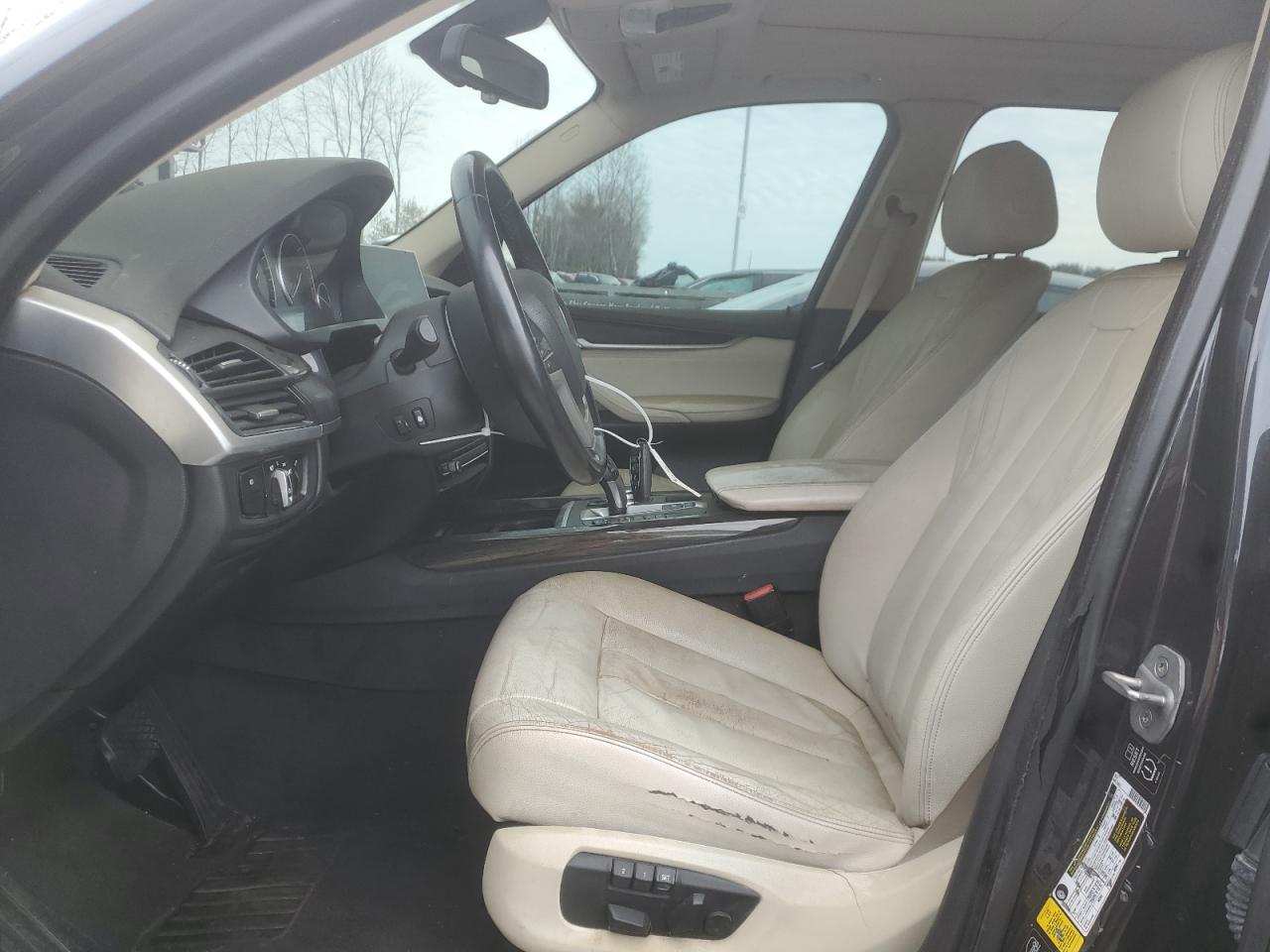 2015 BMW X5 VIN 5UXKR0C54F0K58289 Copart auction photo, burn damage thumbnail 7