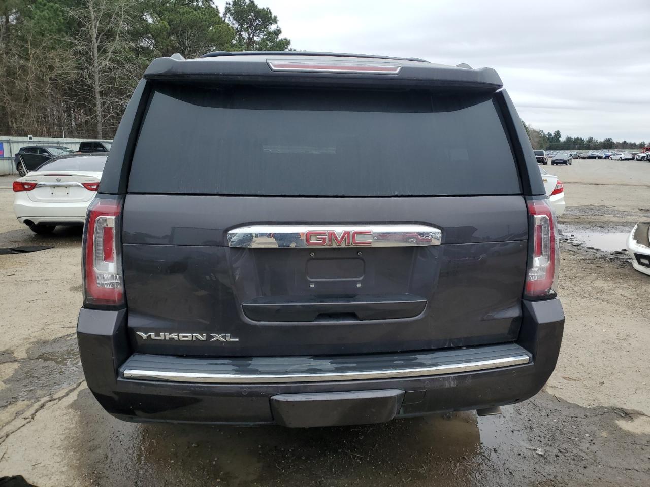 2016 GMC Yukon VIN 1GKS1HKJ7GR244572 Copart auction photo, front end damage thumbnail 6