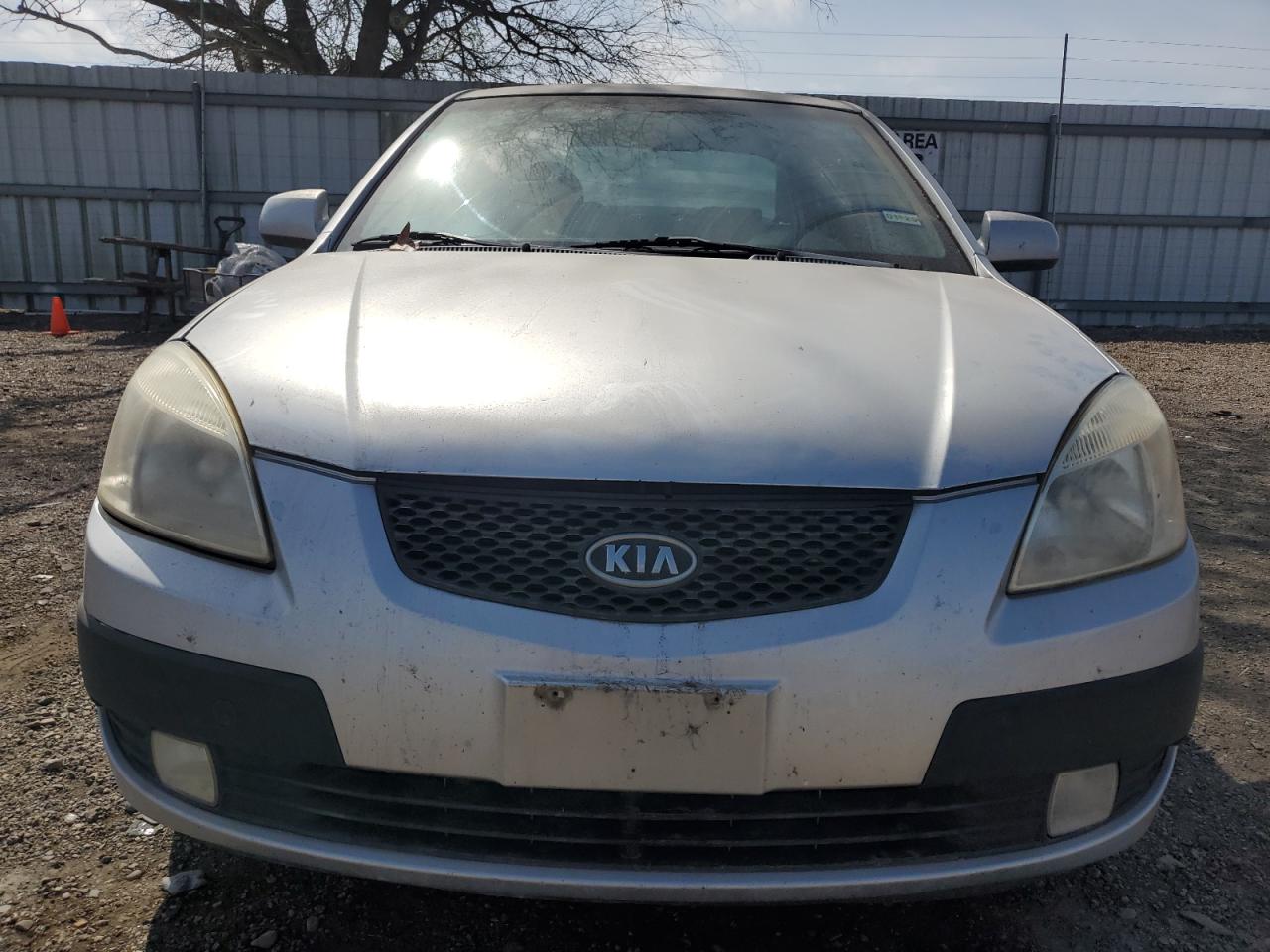 2009 KIA Rio VIN KNADE223696556441 Copart auction photo, rear end damage thumbnail 5