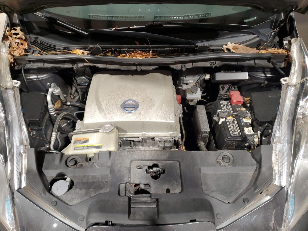 2015 Nissan Leaf VIN 1N4AZ0CP2FC315026 Copart auction photo, front end damage thumbnail 11