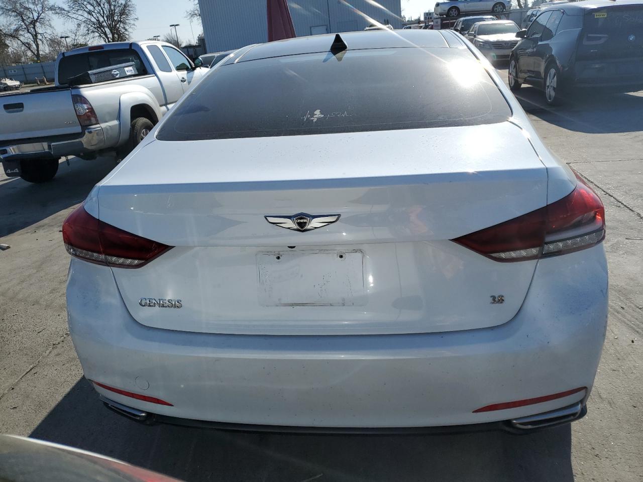 2015 Hyundai Genesis VIN KMHGN4JE6FU083979 Copart auction photo, front end / side damage thumbnail 6