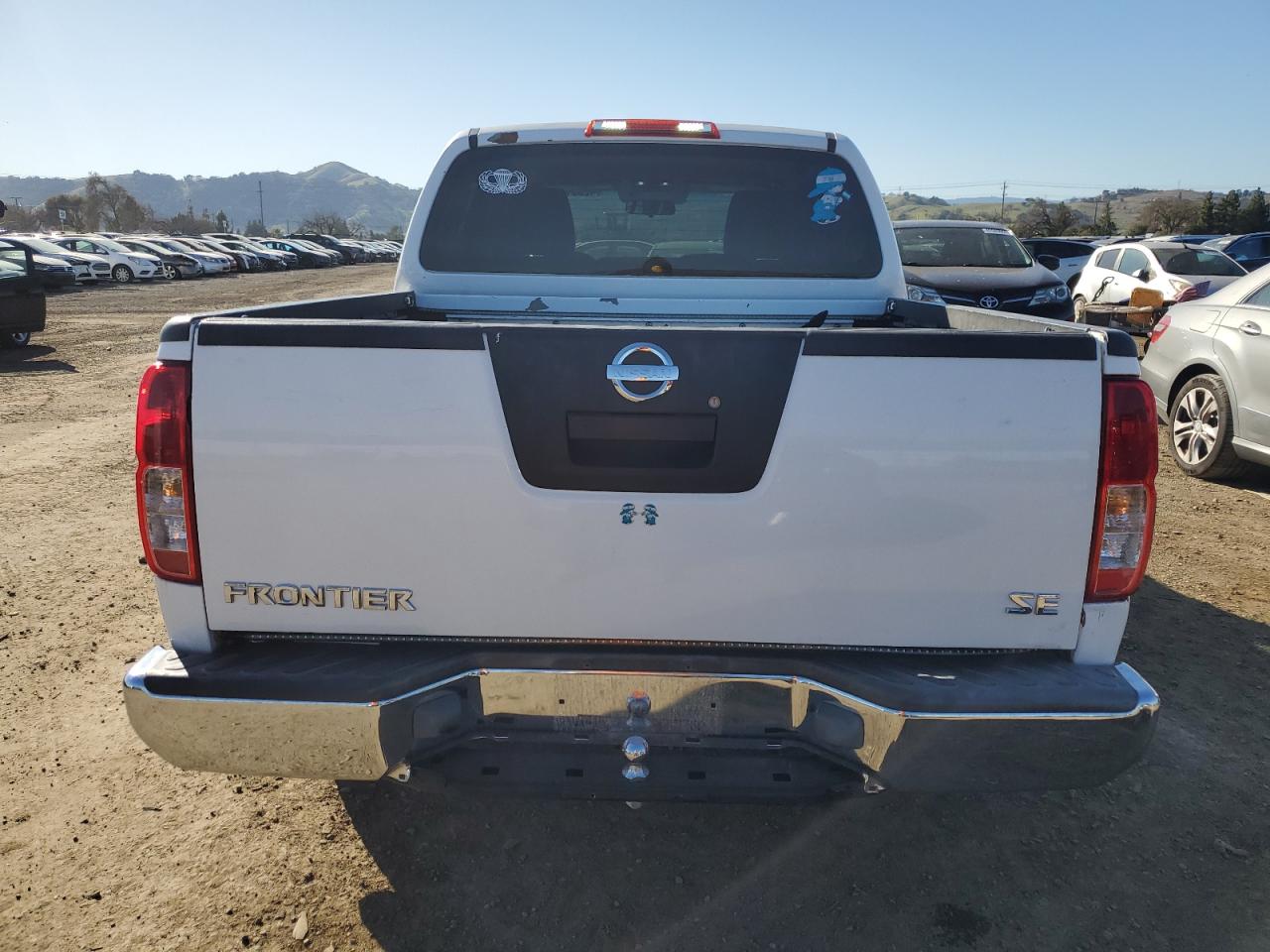 2006 Nissan Navara (Frontier) VIN 1N6AD07U16C446423 Copart auction photo, minor dent/scratches damage thumbnail 6