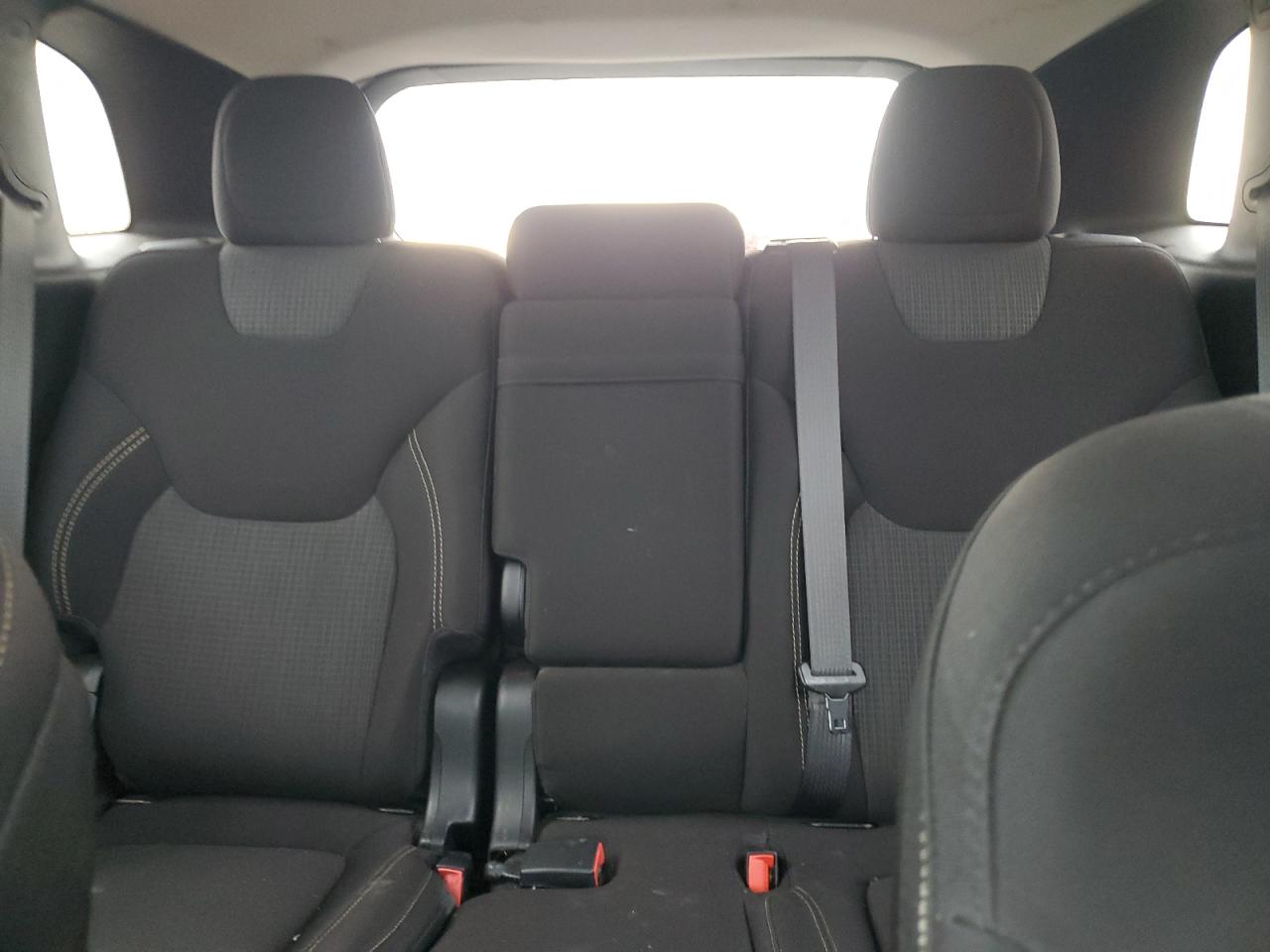 2015 Jeep Grand Cherokee VIN 1C4PJLCB0FW700410 Copart auction photo, rear end damage thumbnail 10
