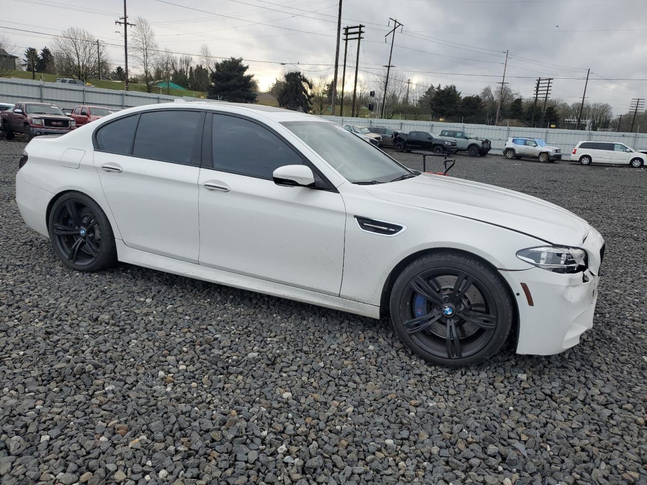 2015 BMW M5 VIN WBSFV9C58FD594984 Copart auction photo, front end damage thumbnail 4