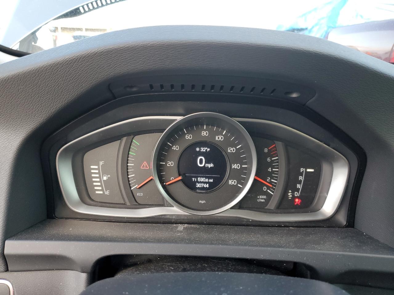 2018 Volvo S60 VIN YV140MTL6J2466837 Copart auction photo, front end / undercarriage damage thumbnail 9