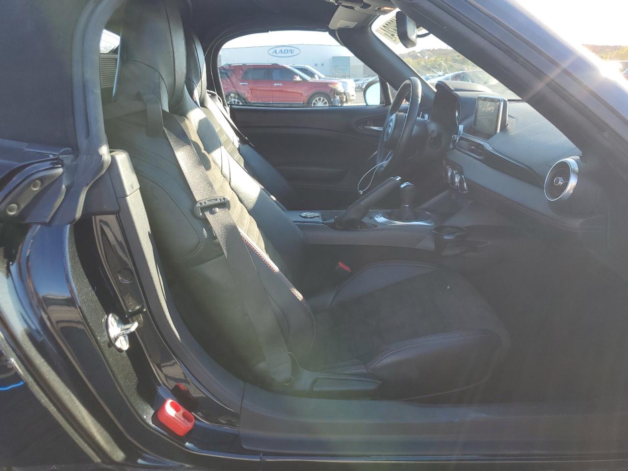 2017 Fiat 124 Spider VIN JC1NFAEK2H0119827 Copart auction photo, side / front end damage thumbnail 10
