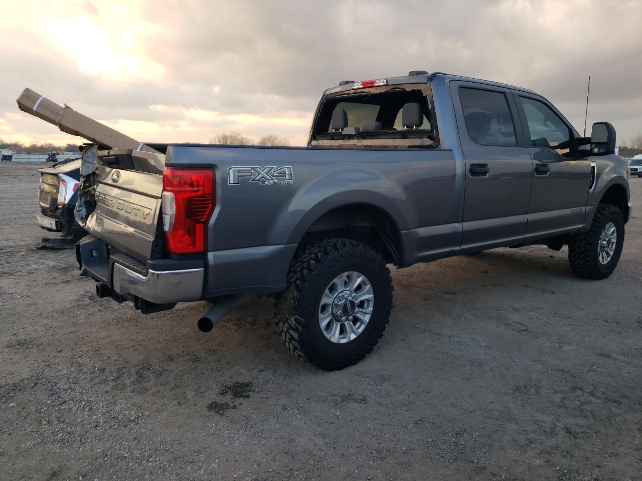 2021 Ford F250 VIN 1FT7W2BN1MEE13507 Copart auction photo, rear end / minor dent/scratches damage thumbnail 3