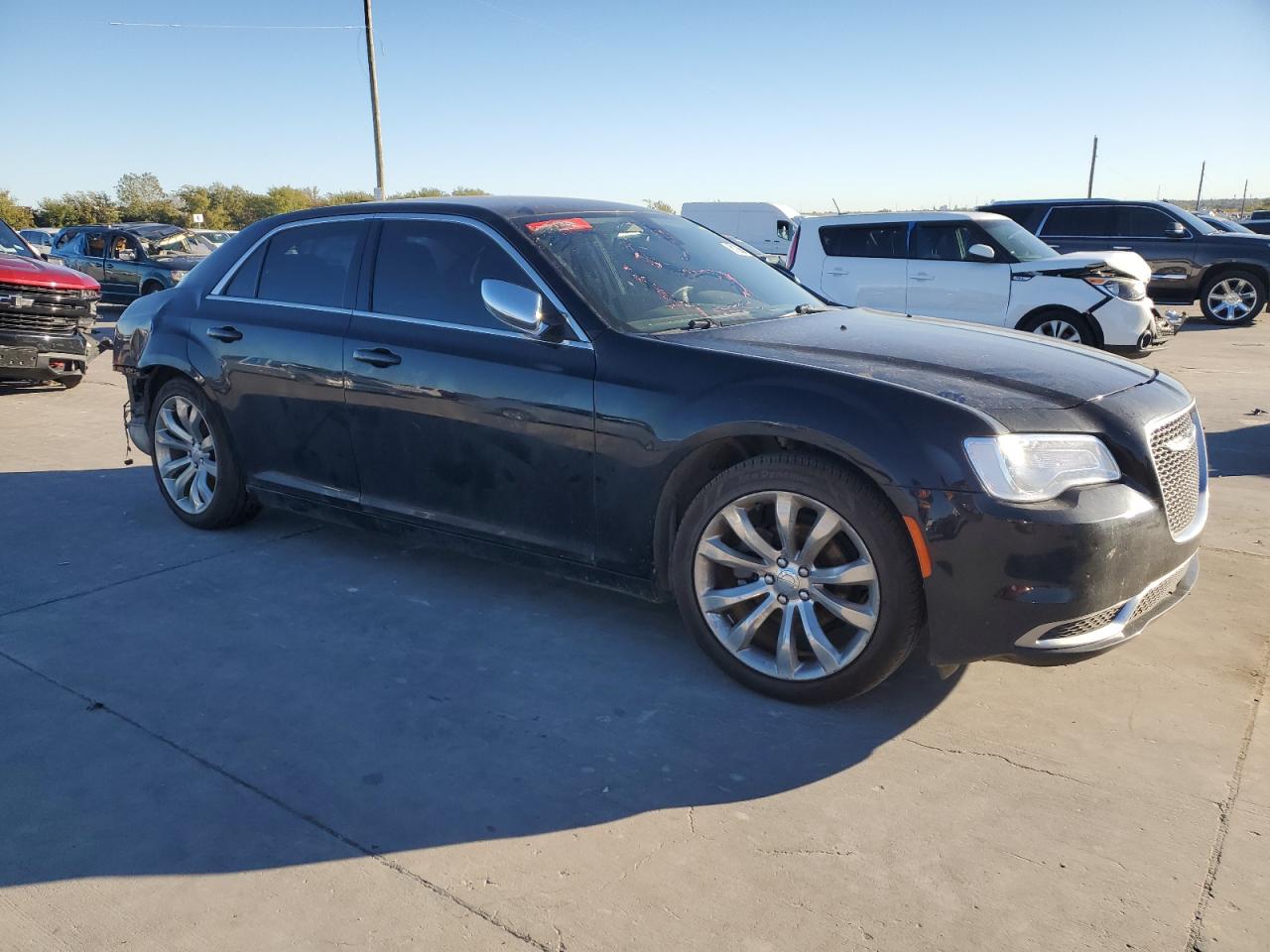 2019 Chrysler 300 VIN 2C3CCAAG6KH667616 Copart auction photo, rear end damage thumbnail 4