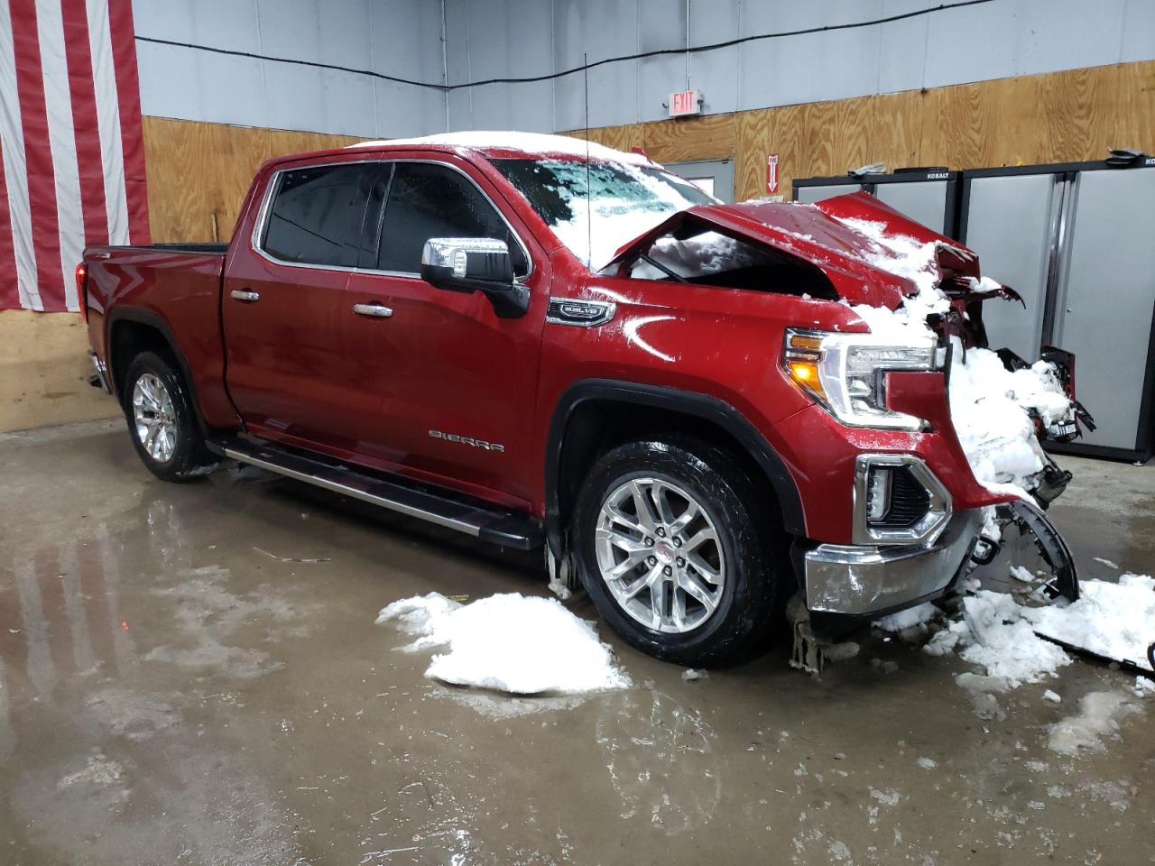 2019 GMC Sierra VIN 3GTU9DED1KG274137 Copart auction photo, front end / minor dent/scratches damage thumbnail 4