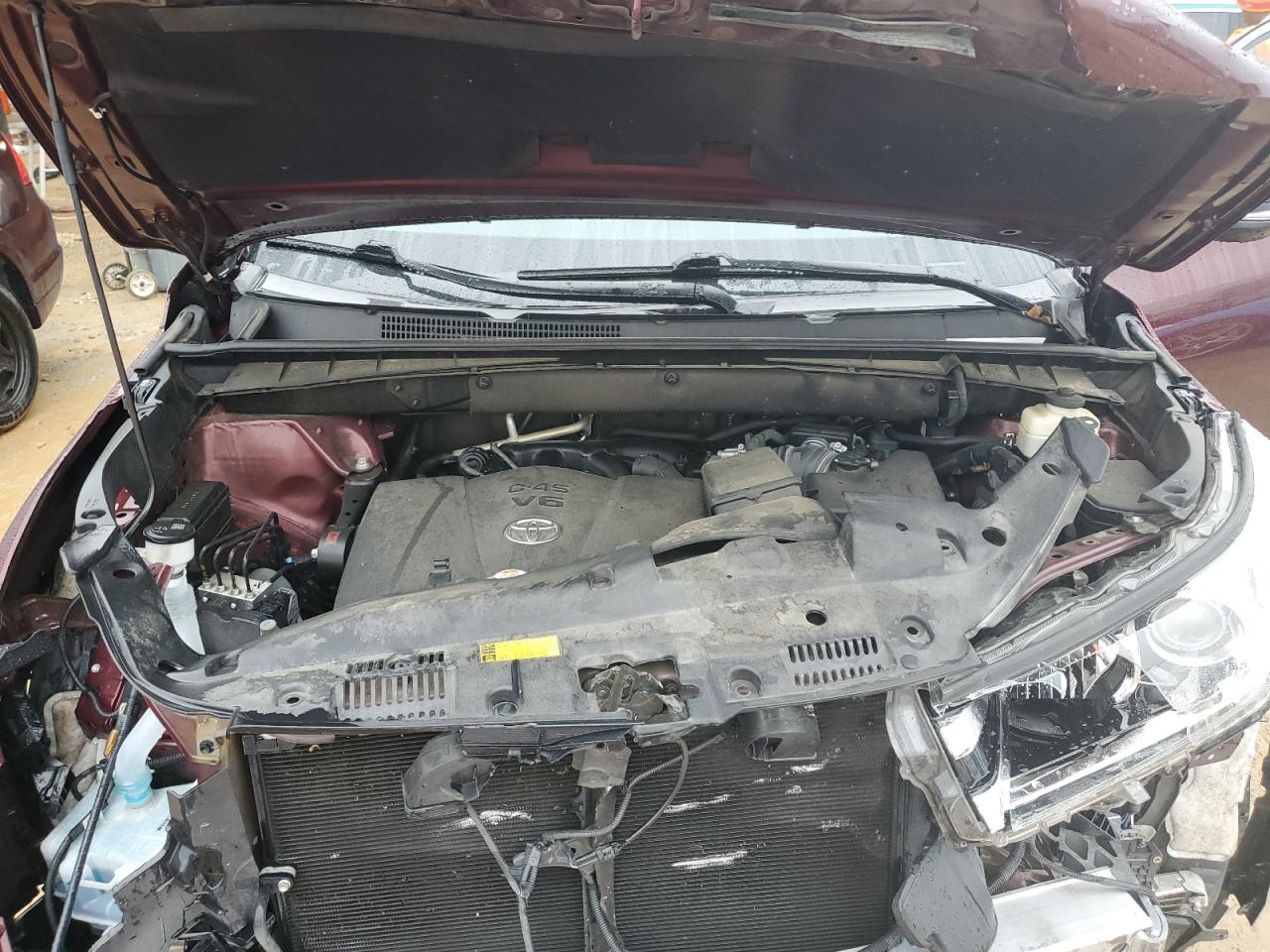 2017 Toyota Highlander VIN 5TDYZRFH4HS232569 Copart auction photo, front end damage thumbnail 12