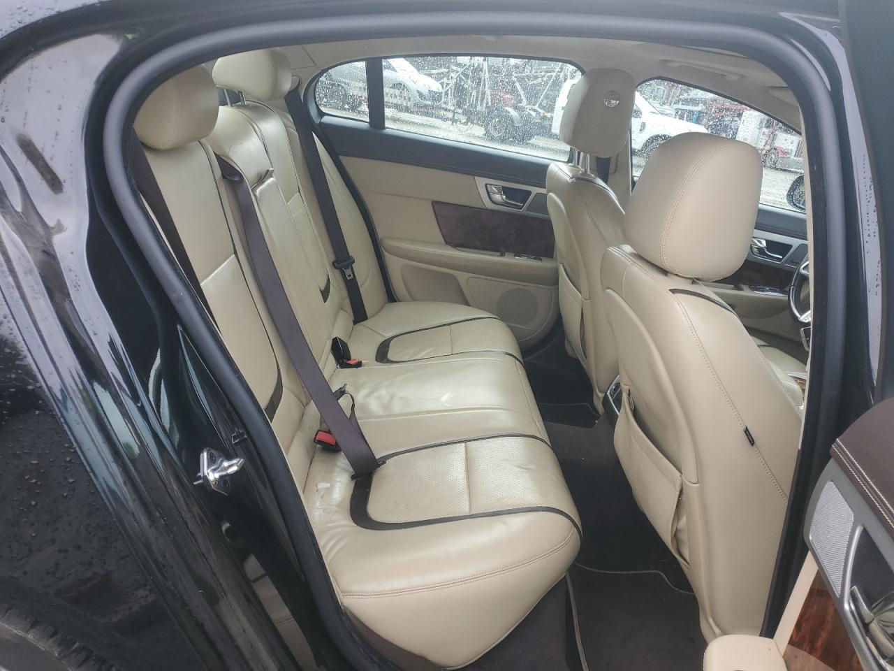 2015 Jaguar XF VIN SAJWJ0FF1F8U59309 Copart auction photo, front end damage thumbnail 10