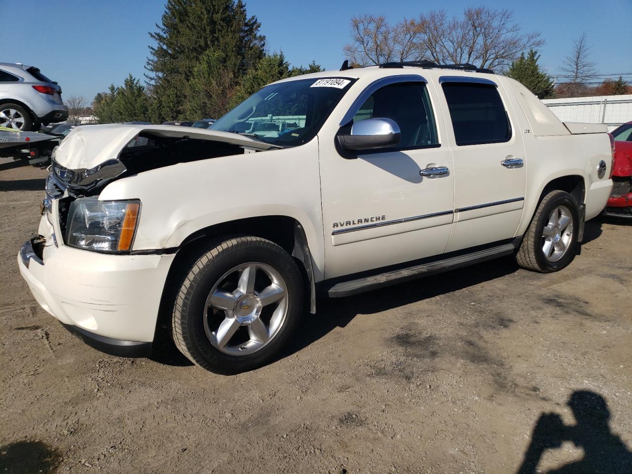 2012 Chevrolet Avalanche VIN 3GNTKGE77CG108032