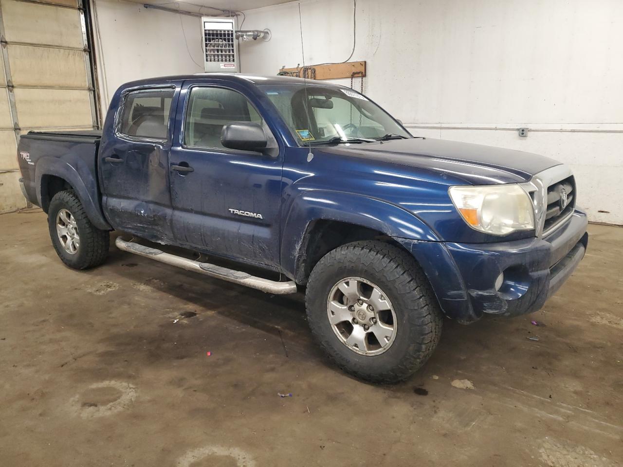 2005 Toyota Tacoma VIN 5TEJU62NX5Z142299 Copart auction photo, side damage thumbnail 4