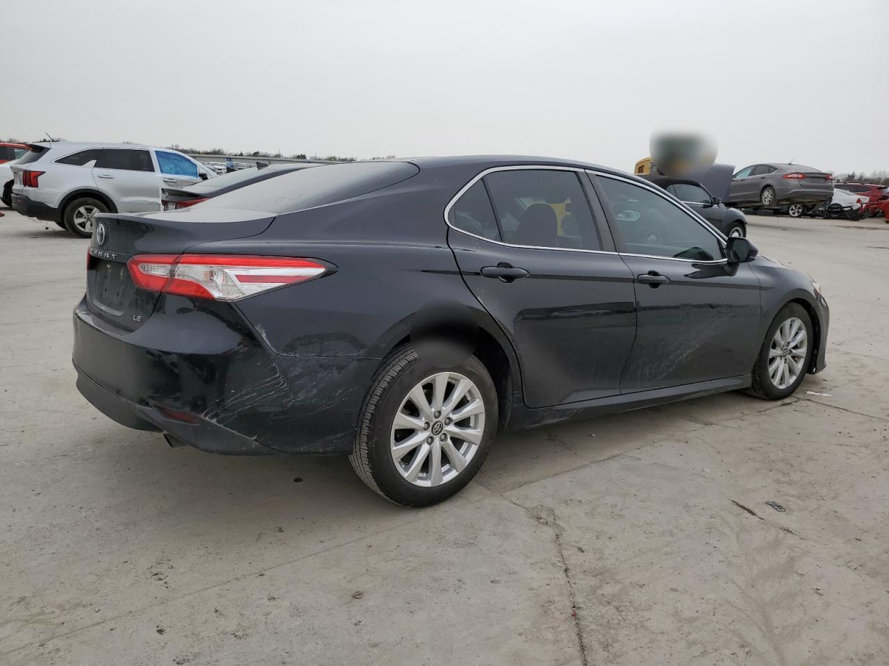 2018 Toyota Camry VIN 4T1B11HK2JU597076 Copart auction photo, front end / hail damage thumbnail 3