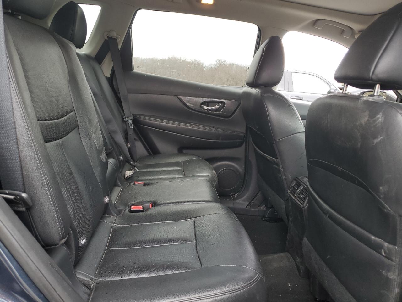 2016 Nissan Rogue VIN 5N1AT2MV1GC770516 Copart auction photo, front end / side damage thumbnail 10