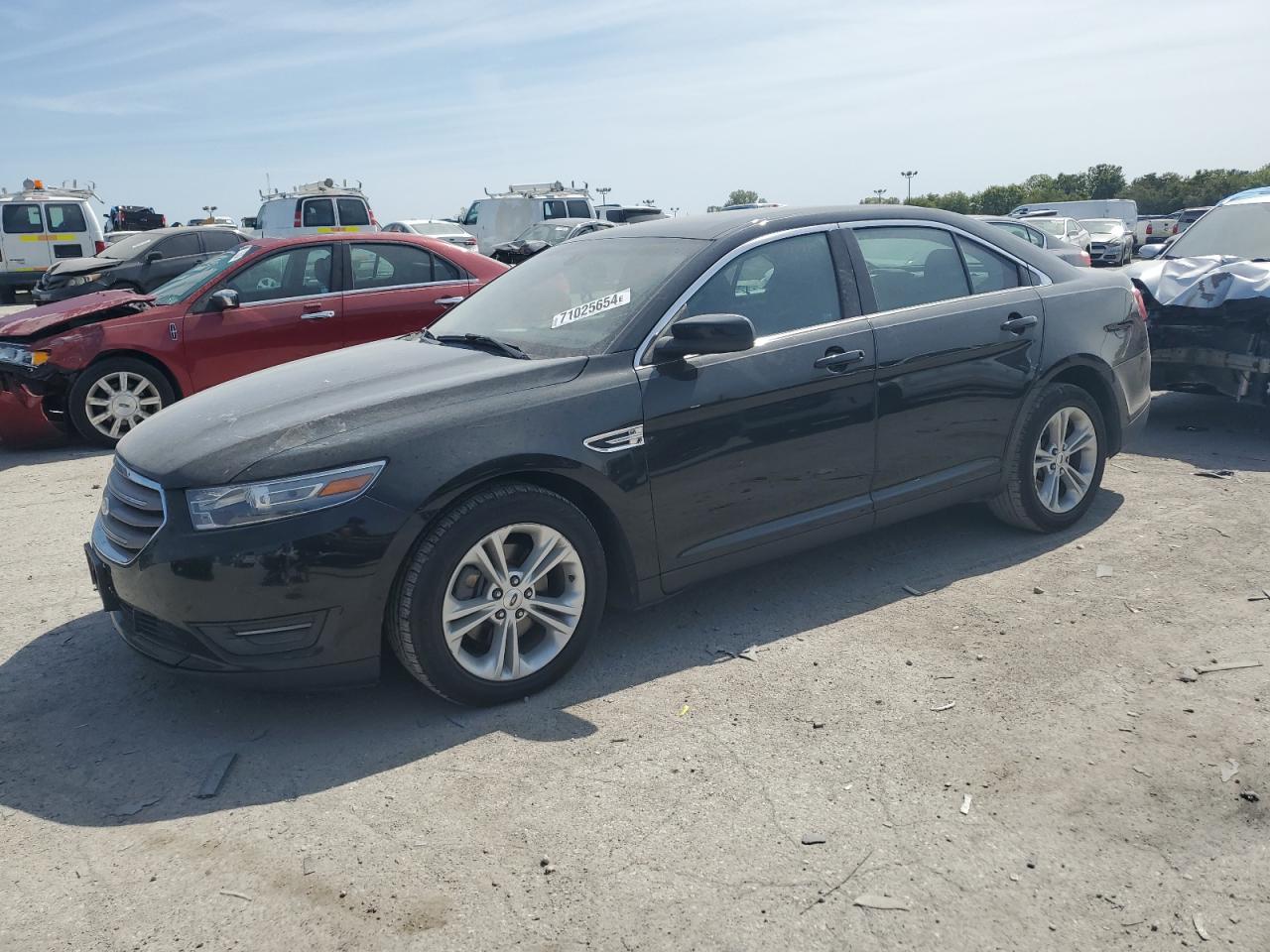 2013 Ford Taurus VIN 1FAHP2E88DG151910