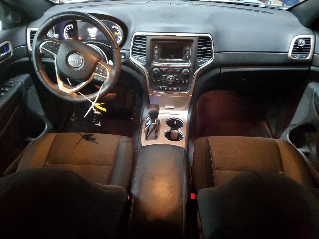 2017 Jeep Grand Cherokee VIN 1C4RJFAG0HC956690 Copart auction photo, front end / minor dent/scratches damage thumbnail 8