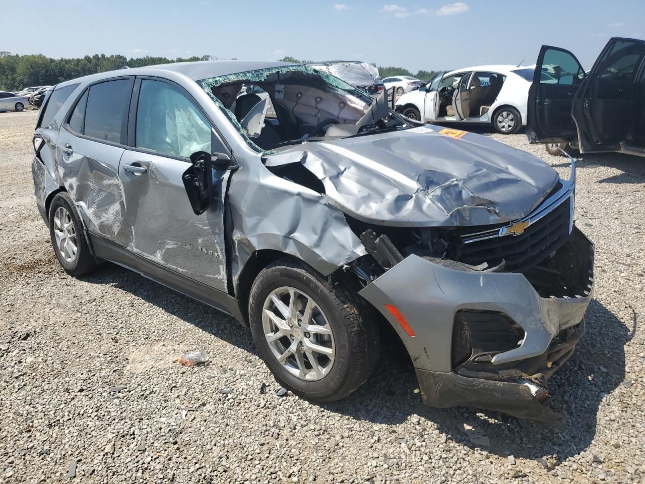 2023 Chevrolet Equinox VIN 3GNAXHEG6PL183543 Copart auction photo, all over damage thumbnail 4