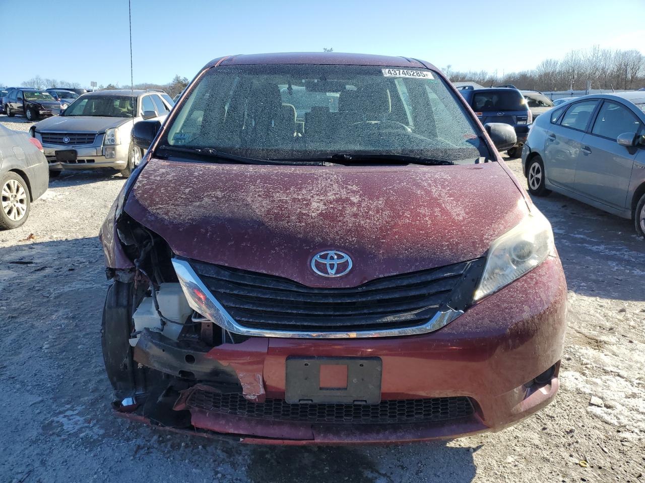 2014 Toyota Sienna VIN 5TDZK3DC8ES523245 Copart auction photo, front end / side damage thumbnail 5