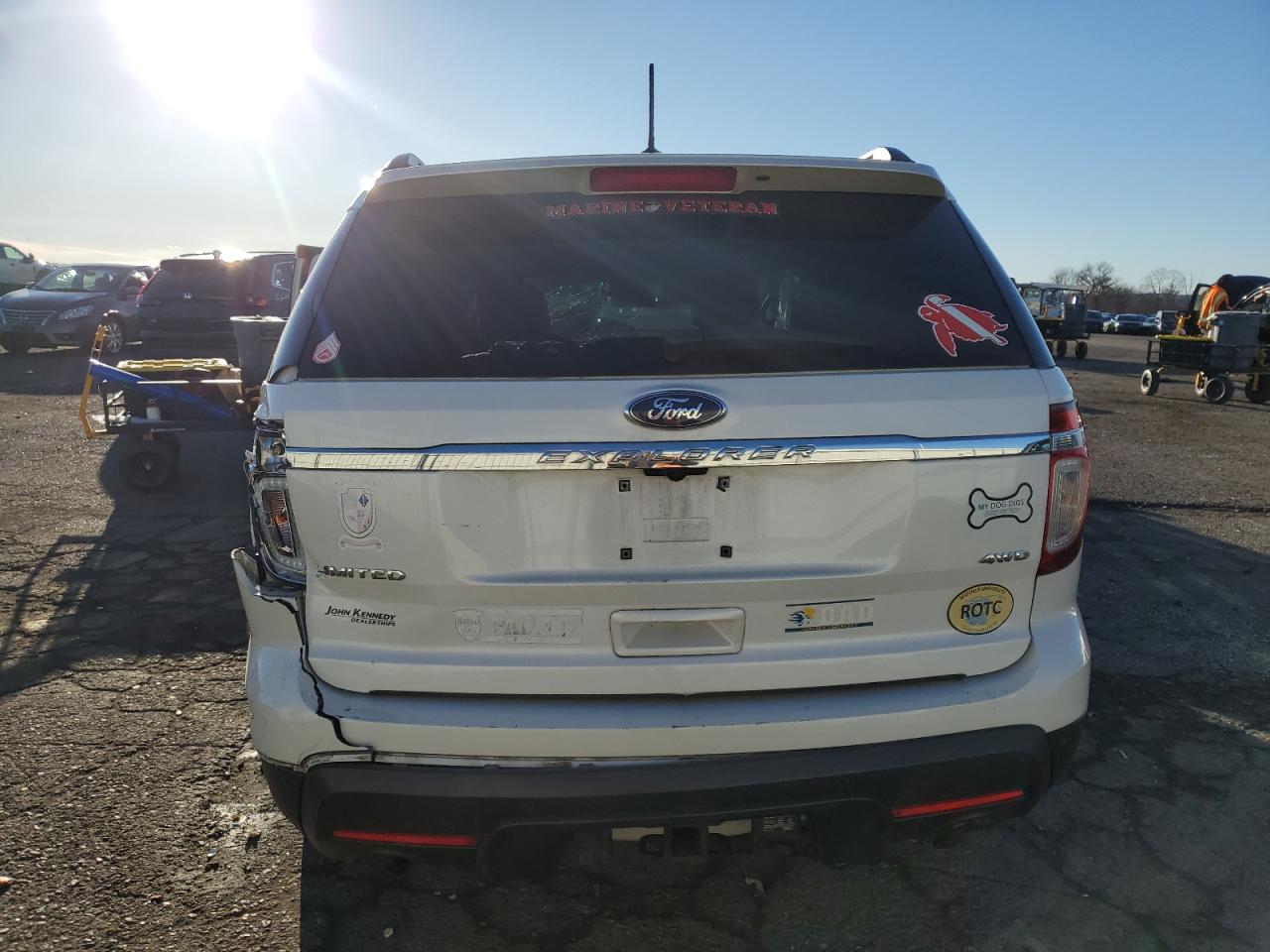 2014 Ford Explorer VIN 1FM5K8F80EGB22220 Copart auction photo, front end / side damage thumbnail 6