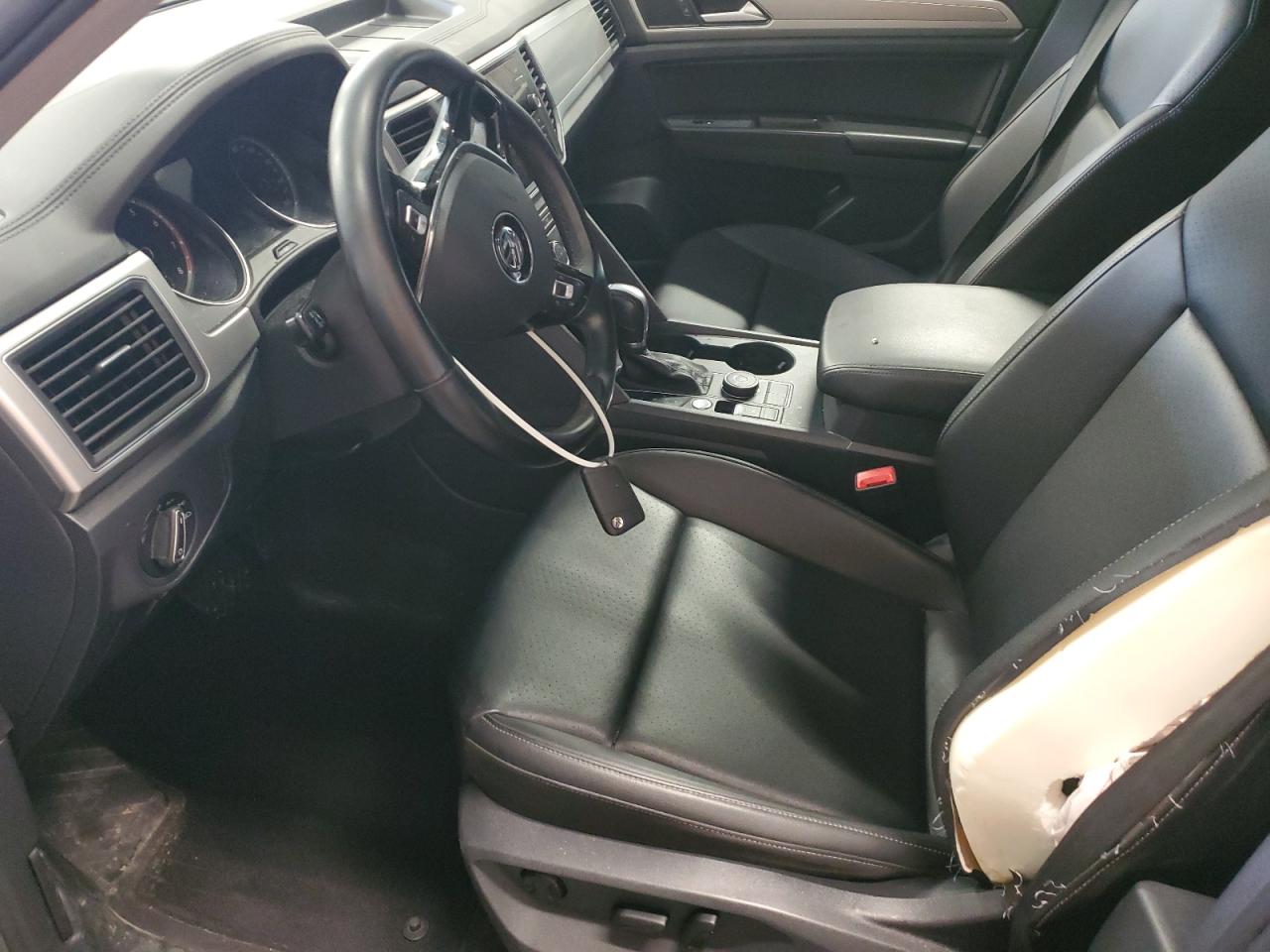 2018 Volkswagen Atlas VIN 1V2KR2CAXJC570486 Copart auction photo, front end damage thumbnail 7