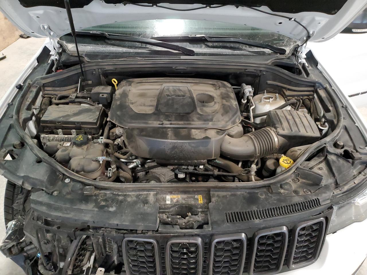 2021 Jeep Grand Cherokee VIN 1C4RJFBG2MC808971 Copart auction photo, front end damage thumbnail 14