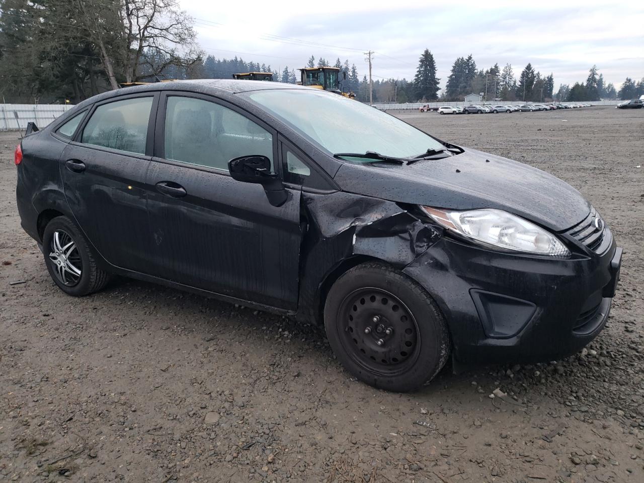 2013 Ford Fiesta VIN 3FADP4AJ1DM178360 Copart auction photo, front end / side damage thumbnail 4