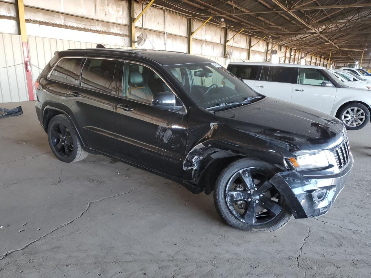 2015 Jeep Grand Cherokee VIN 1C4RJFAG5FC697188 Copart auction photo, front end / minor dent/scratches damage thumbnail 4