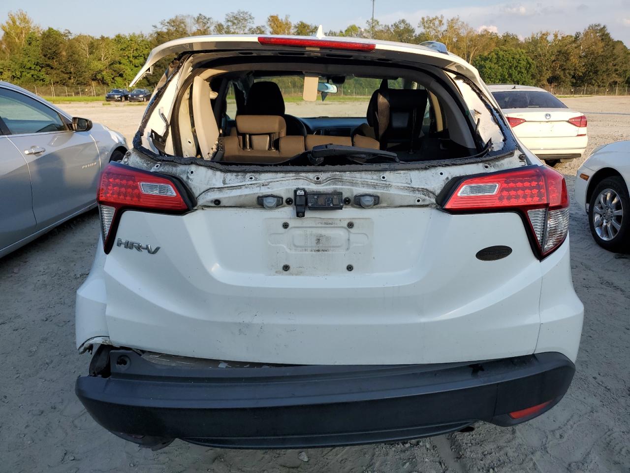 2019 Honda HR-V VIN 3CZRU5H56KM729655 Copart auction photo, all over damage thumbnail 6