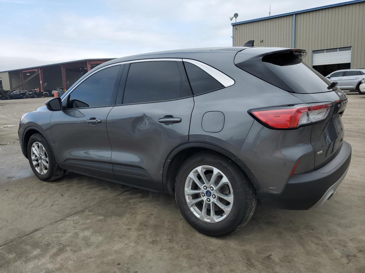 2021 Ford Escape VIN 1FMCU0G65MUB28272 Copart auction photo, front end damage thumbnail 2