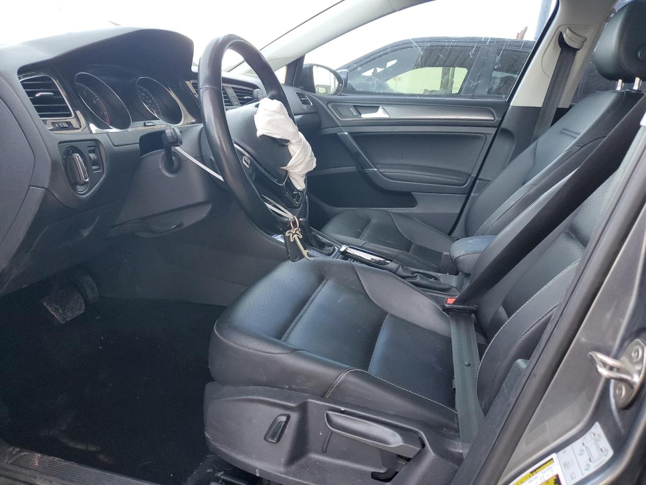 2018 Volkswagen Golf VIN 3VWG17AU8JM268909 Copart auction photo, front end damage thumbnail 7