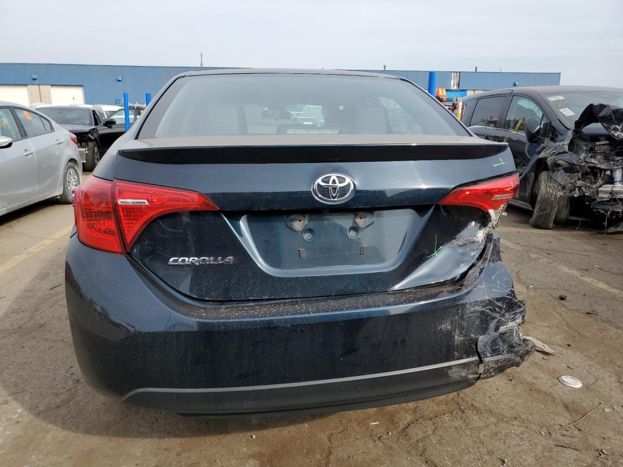 2019 Toyota Corolla VIN 2T1BURHE1KC137569 Copart auction photo, rear end damage thumbnail 6