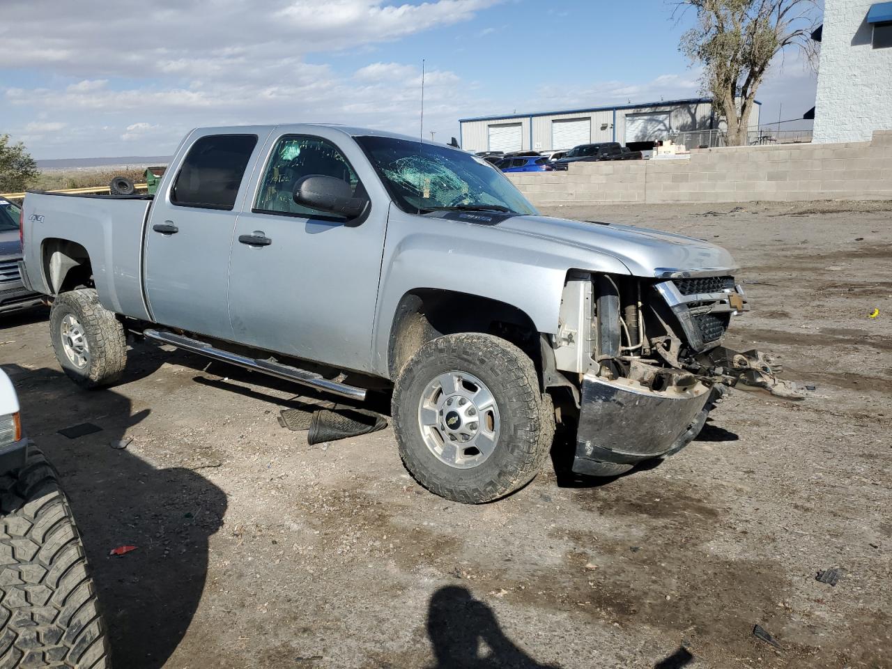 2013 Chevrolet Silverado VIN 1GC1KXEG4DF231144 Copart auction photo, front end / side damage thumbnail 4