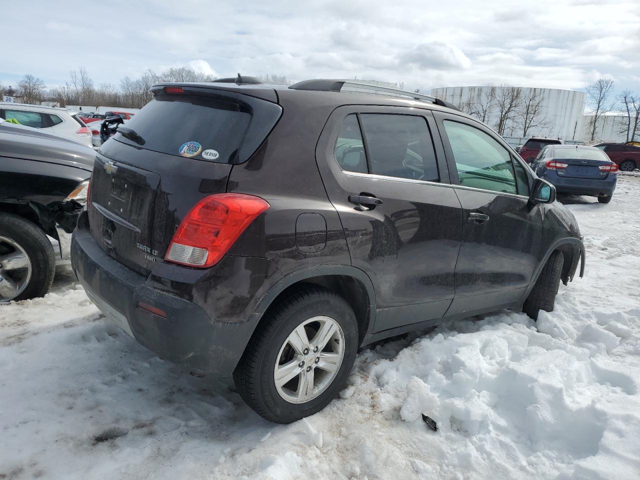 2016 Chevrolet Trax VIN KL7CJPSB5GB609601 Copart auction photo, front end / minor dent/scratches damage thumbnail 3