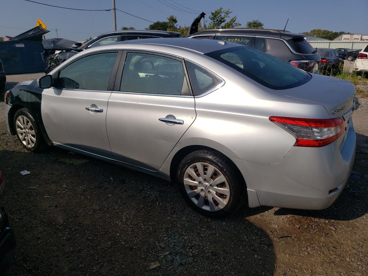2015 Nissan Sentra VIN 3N1AB7AP5FY266490 Copart auction photo, front end damage thumbnail 2