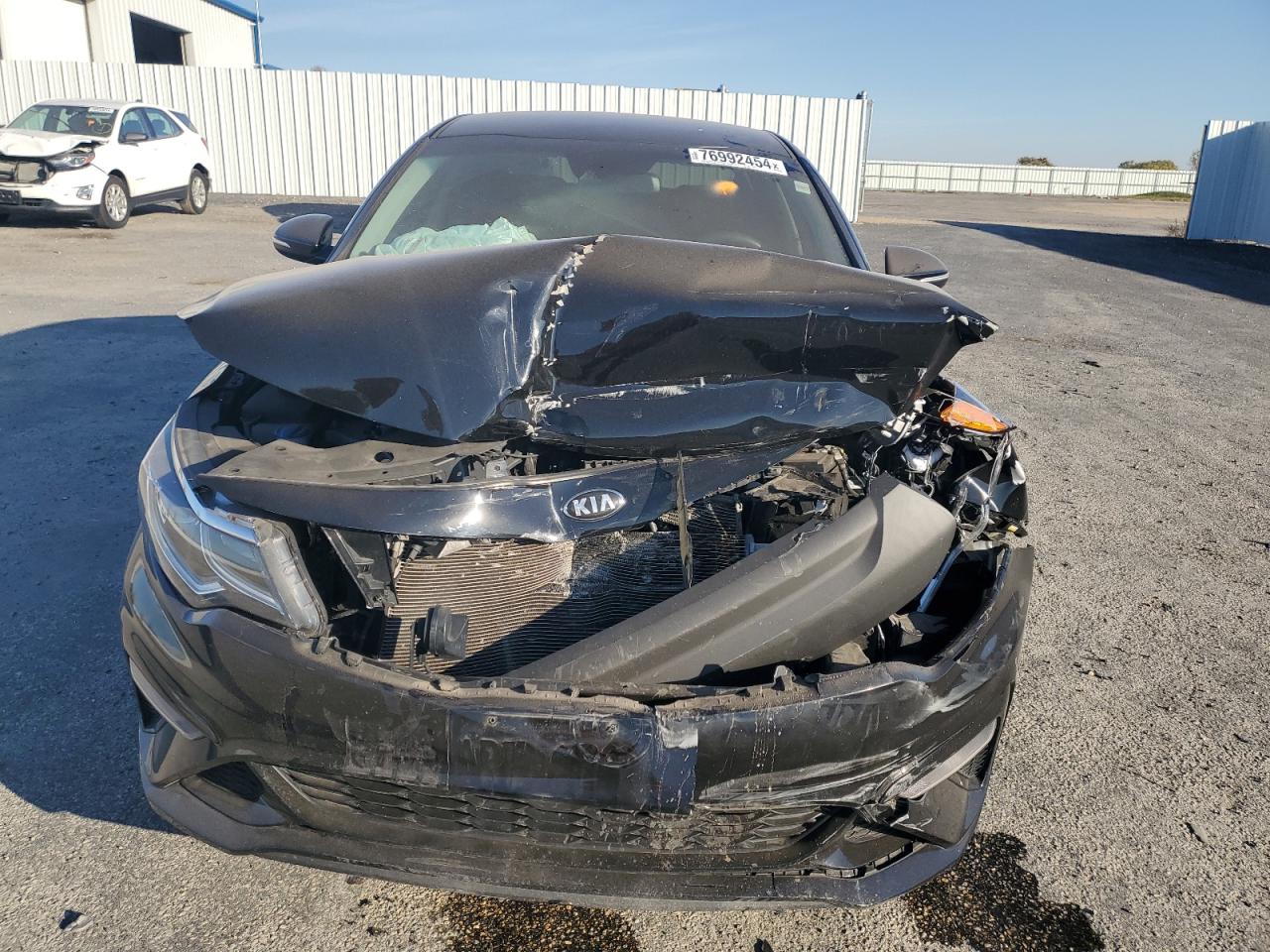 2019 KIA Optima VIN 5XXGT4L31KG341363 Copart auction photo, front end damage thumbnail 5