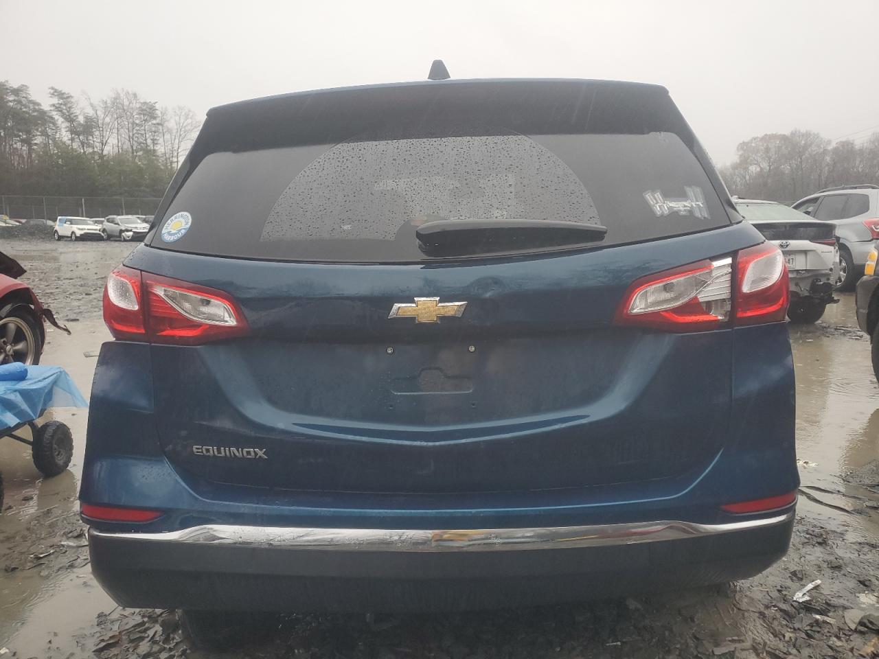 2021 Chevrolet Equinox VIN 2GNAXUEV0M6109087 Copart auction photo, side damage thumbnail 6