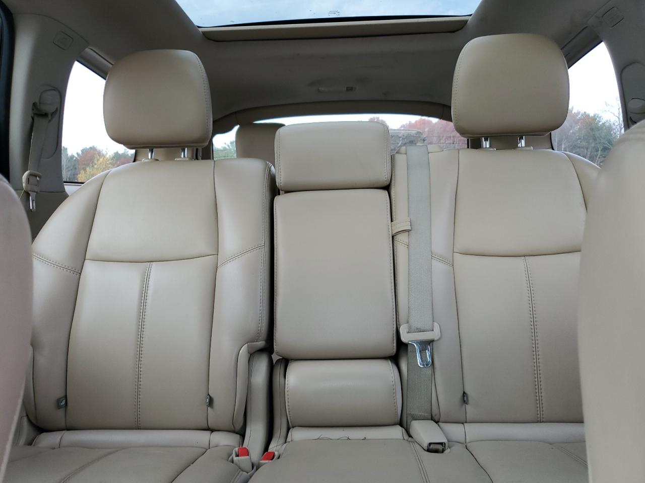 2015 Nissan Pathfinder VIN 5N1AR2MM6FC657889 Copart auction photo, front end / minor dent/scratches damage thumbnail 10