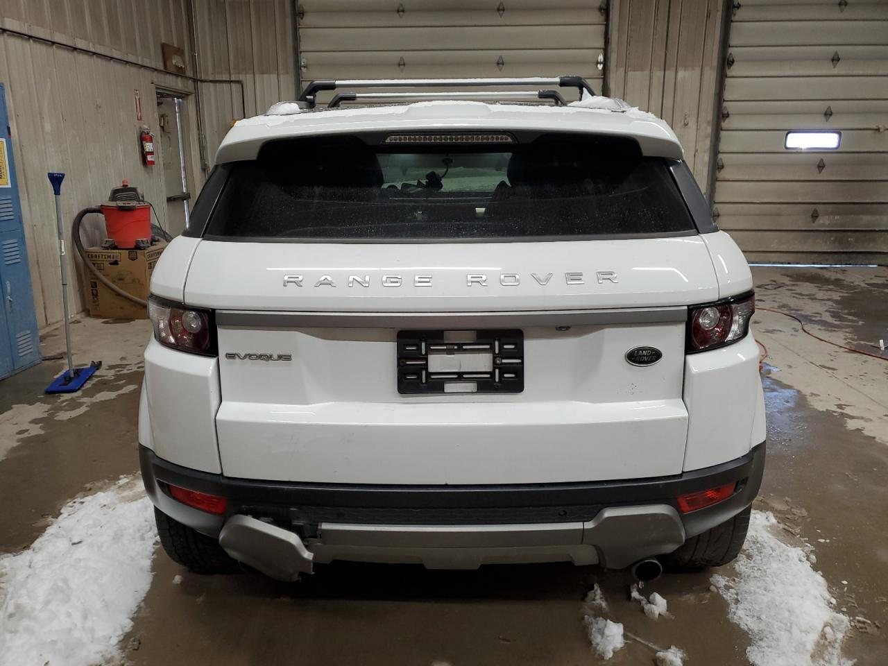 2015 Land Rover Range Rover VIN SALVP2BG8FH009720 Copart auction photo, front end / side damage thumbnail 6