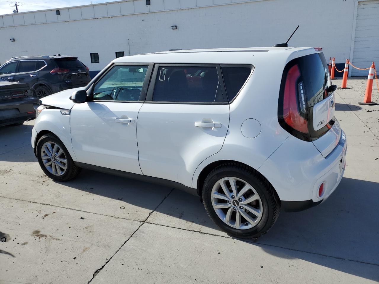2018 KIA Soul VIN KNDJP3A52J7511553 Copart auction photo, front end damage thumbnail 2