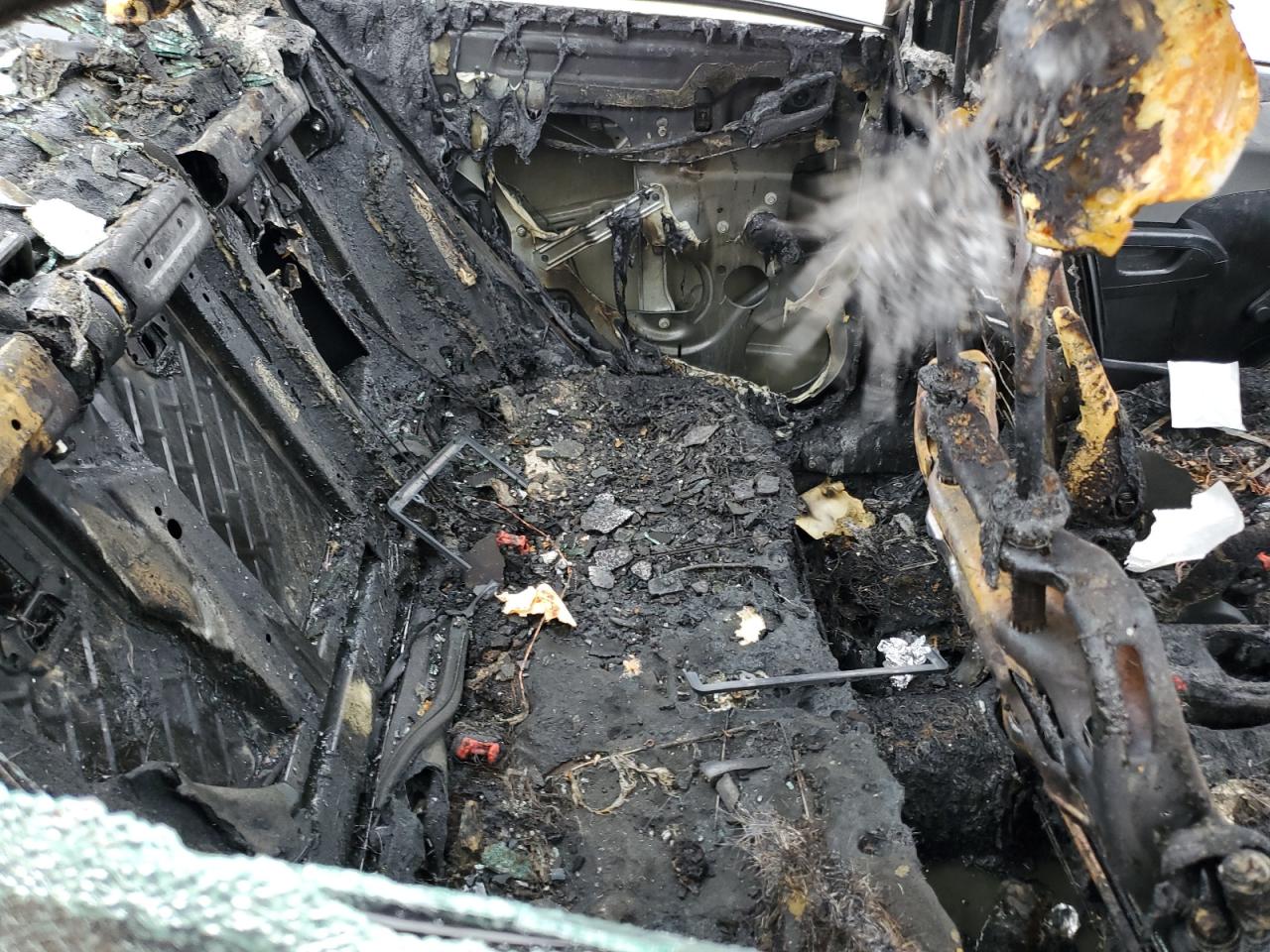 2020 Chevrolet Sonic VIN 1G1JB5SB9L4101439 Copart auction photo, burn / front end damage thumbnail 11