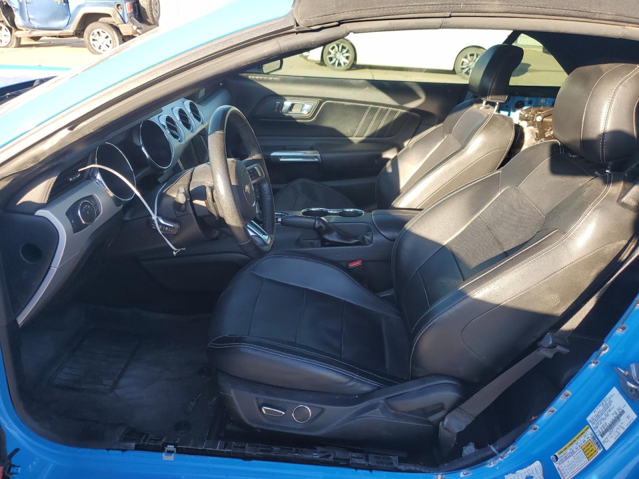 2017 Ford Mustang VIN 1FATP8UH2H5313269 Copart auction photo, rear end / minor dent/scratches damage thumbnail 7