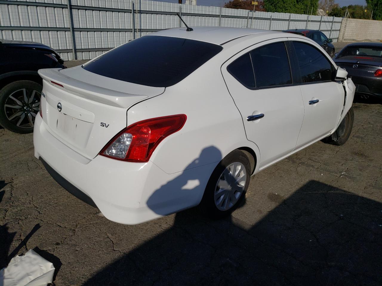 2017 Nissan Versa VIN 3N1CN7AP1HL846805 Copart auction photo, front end damage thumbnail 3