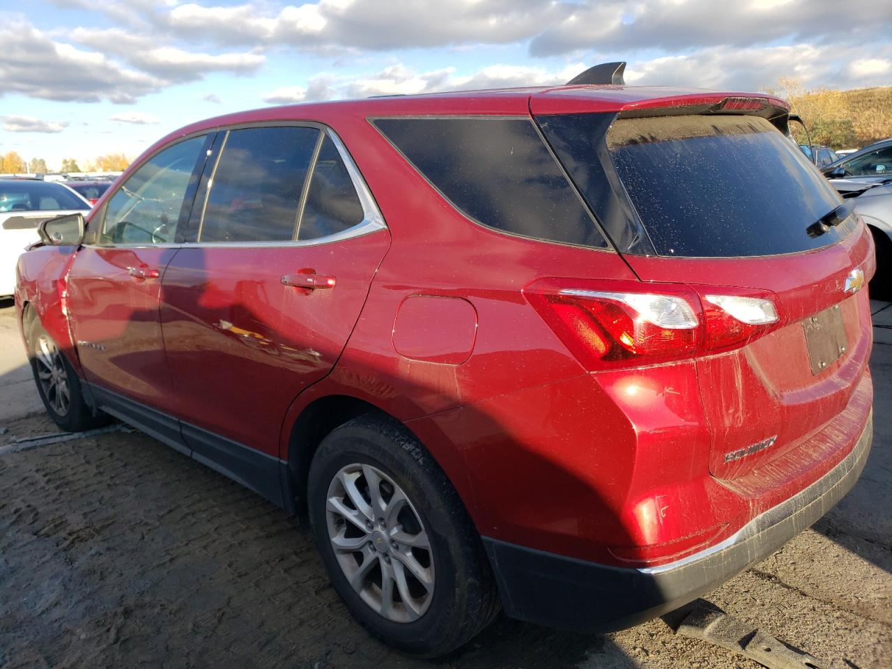 2019 Chevrolet Equinox VIN 3GNAXKEVXKS590114 Copart auction photo, vandalism / front end damage thumbnail 2