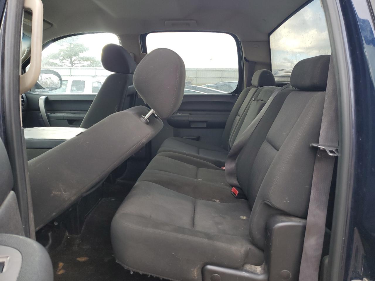 2011 Chevrolet Silverado VIN 3GCPKSE31BG218230 Copart auction photo, all over / undercarriage damage thumbnail 10