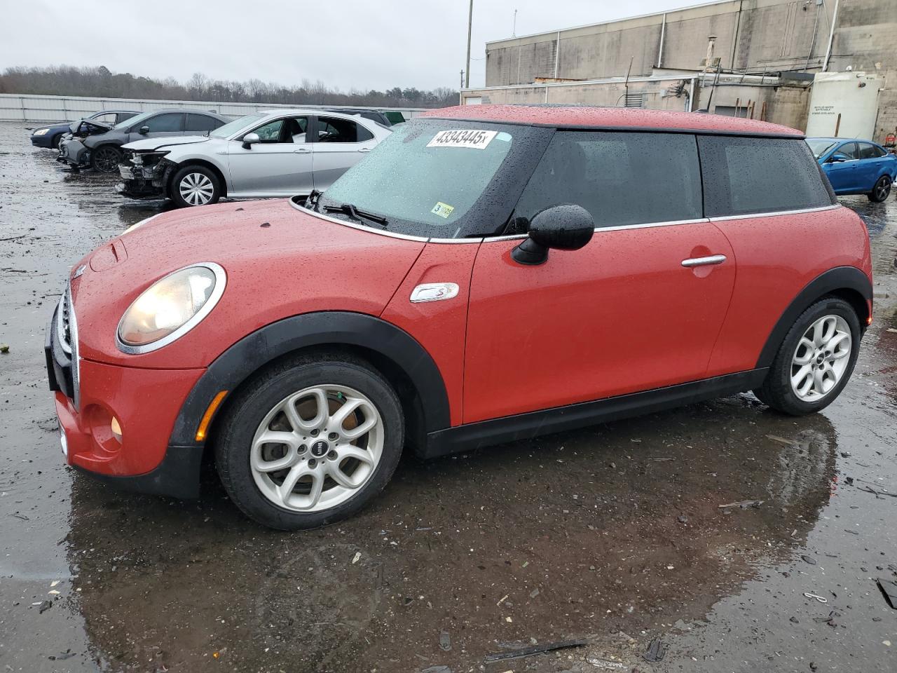 2015 MINI Cooper VIN WMWXP7C5XF2A41663